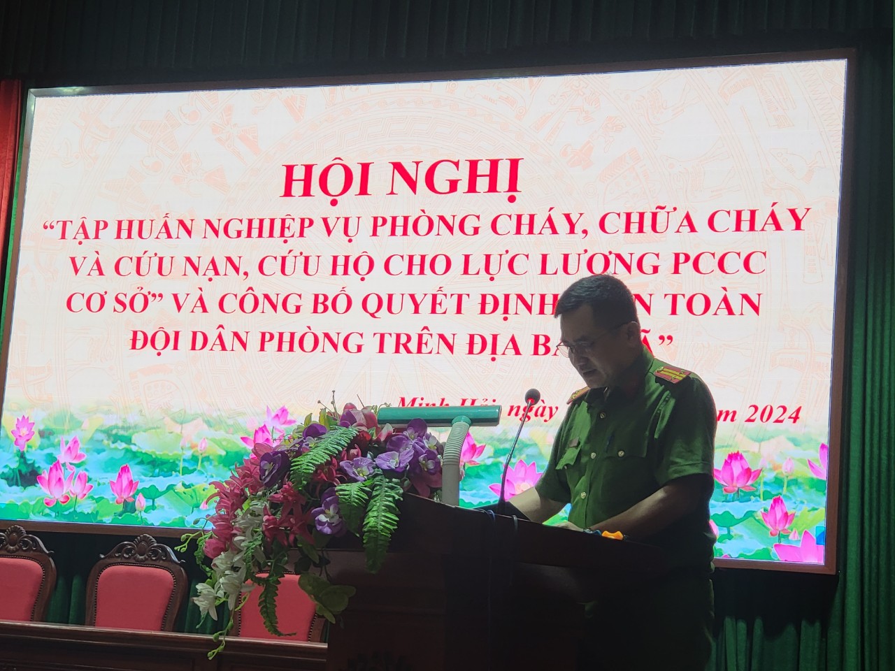 Hội nghị tập huấn nghiệp vụ phòng cháy, chữa cháy và cứu nạn, cứu hộ cho lực lượng PCCC cơ sở đồng thời công bố Quyết định kiện toàn đội dân phòng trên địa bàn xã.